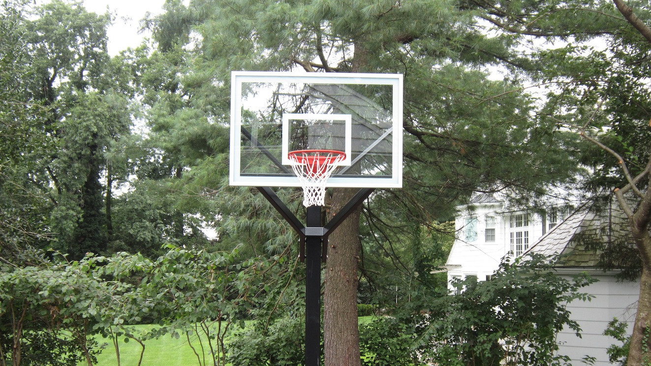 basketball hoop assembly